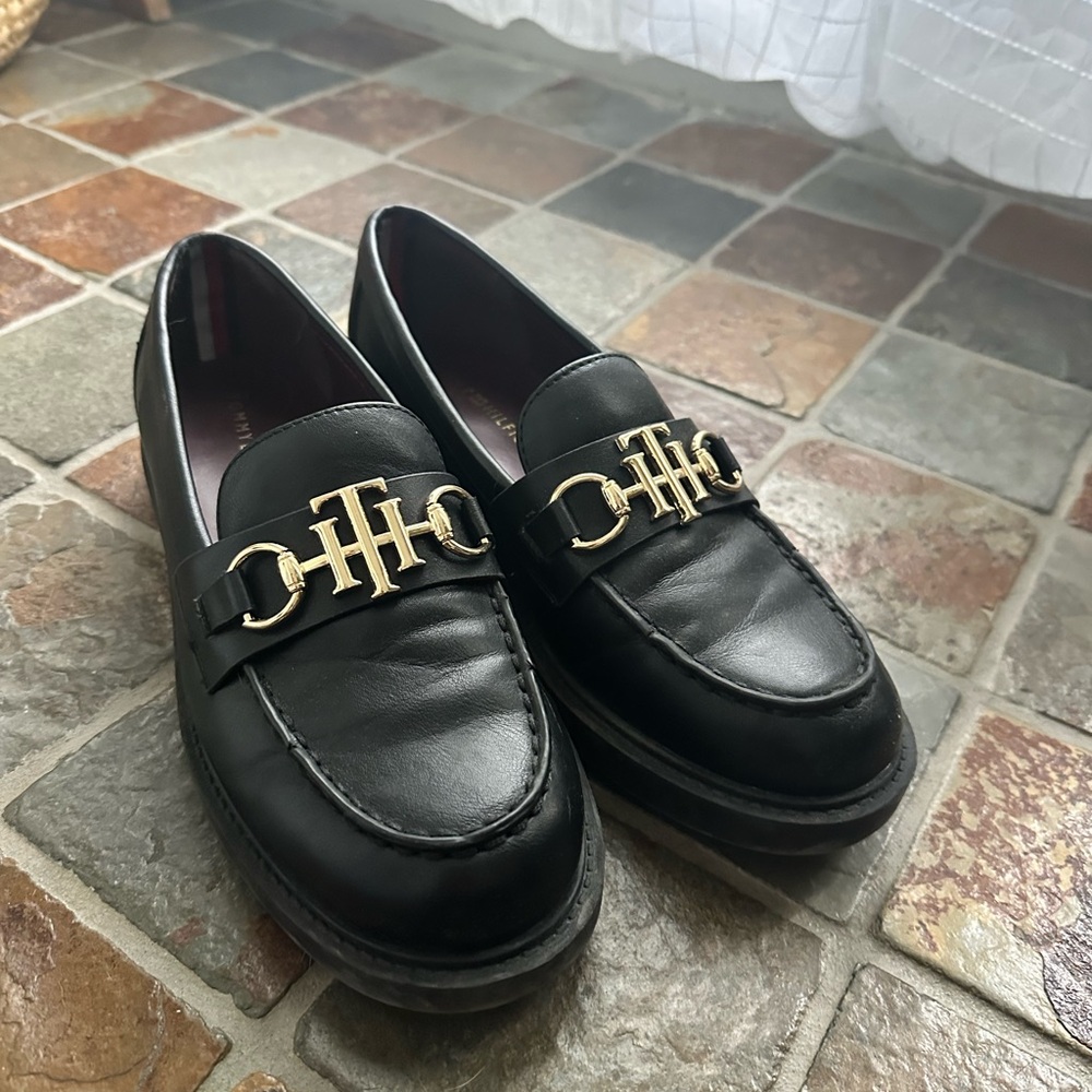 Tommy Hilfiger Black Loafers with Gold Accent